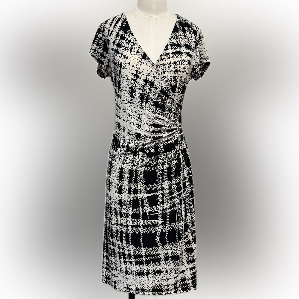 Mlle Gabrille Elegant Black and White Patterned Dress, Size Medium